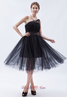 Attractive Bridesmaid Dress Tulle Tea-length One Shoulder