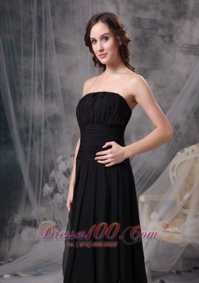 Soft Strapless Little Black Dress Tea-length Chiffon Ruch