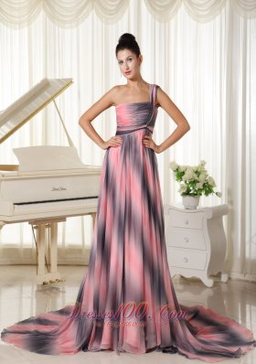 One Shoulder Ombre Color Chiffon Prom Gown