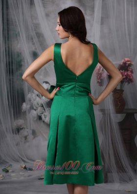 V-neck Tea-length Dark Green Satin Bow Bridesmaid Dress