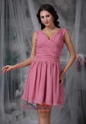 Mini-length Rose Pink Empire V-neck Dama Dresses