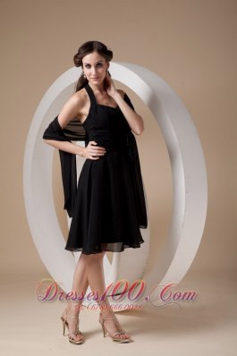 Halter Chiffon Black Knee-length Dama Bridesmaid Dresses