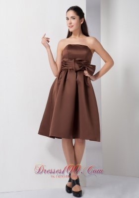 Knee-length Satin Bow Brown A-line Dama Dress