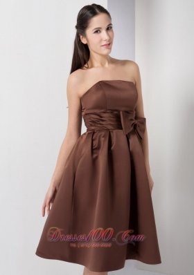 Knee-length Satin Bow Brown A-line Dama Dress