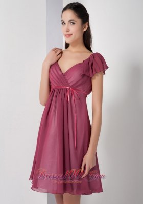 Cap Sleeves Burgundy V-neck Short Bridesmaid Dress