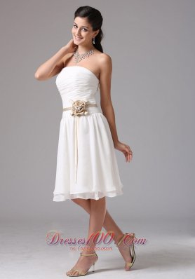 Floral White Chiffon Knee-length Cockatail Dama Dresses