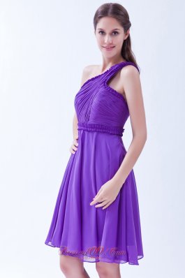 One Shoulder Purple A-line Chiffon Knee-length Dama Dresses