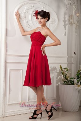 Red A-line Knee-length Chiffon Bridesmaid Dama Dresses