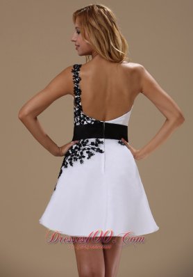 Embroidery One Shoulder Mini-length Black and White Prom Dress