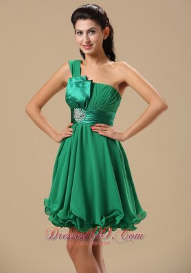 One Shoulder Bow Green Prom / Homecoming Dress