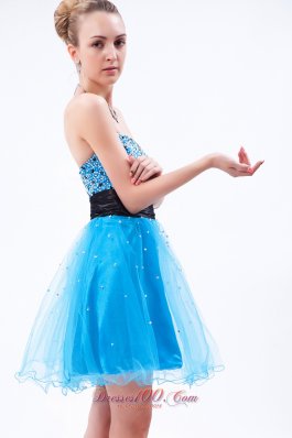 Sky Blue Beading Mini Black Prom Dress