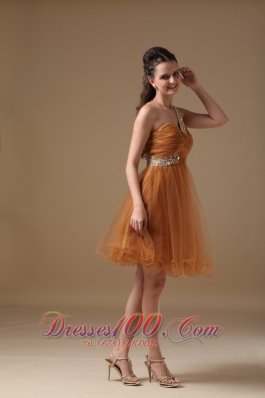 Knee-length Beading Prom Dress Beaded Twisted Bust