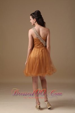 Knee-length Beading Prom Dress Beaded Twisted Bust