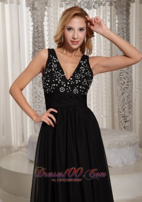 V Neck Beaded Black Prom Celebrity Dress Chiffon