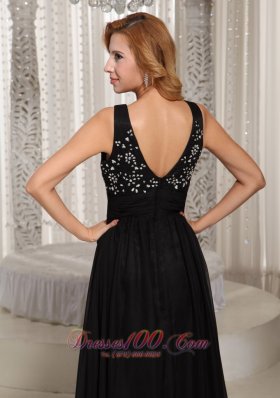 V Neck Beaded Black Prom Celebrity Dress Chiffon