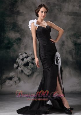 Black One Shoulder Mermaid Prom Homecoming Dress Ruch