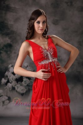 Red Evening Dress A-line V-neck Chiffon Beading Train