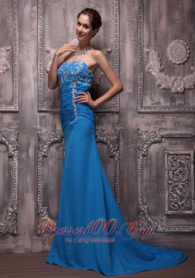 Blue Column Strapless Chiffon Appliques Prom Dress