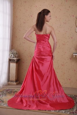 Red A-line Sweetheart Beading Prom Celebrity Dress