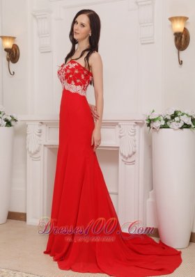 Red Column Sweetheart Chiffon Appliques Prom Dress