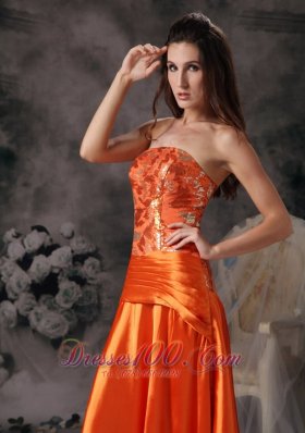 Modest Orange Red Prom Dress Strapless Taffeta Beading