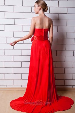 Red Column Strapless Prom Celebrity Dress Chiffon Pleat