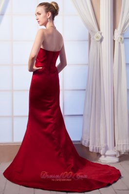 Wine Red Column Strapless Prom Dress Satin Beading