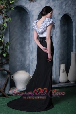 White Black Column Evening Dress V-neck Chiffon Beading