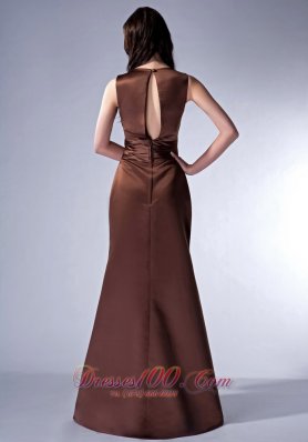 Brown Cloumn V-neck Bridesmaid Dress Satin Ruch