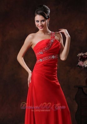 One Shoulder Red Chiffon Prom Evening Dress Beaded Decorate