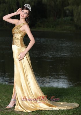 High Slit Gold Party Prom Celebrity Dress One Shoulder Beaded