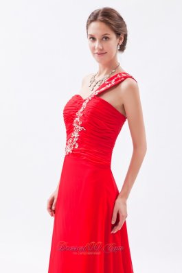 Red One Shoulder Empire Train Embroidery Prom Dress