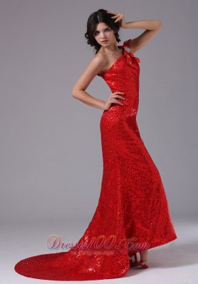 Bowknot One Shoulder Sequin Overlay Brush Evening Gown