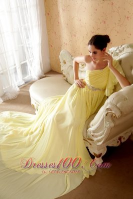 Light Yellow Asymmetrical Shoulder Evening Dress Court Train