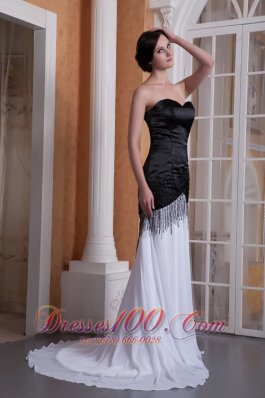 Sequined White and Black Evening Dress Sweetheart Neck