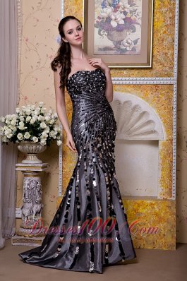 Exquisite Black Sequined Strapless Evening Celebrity Dress 2013