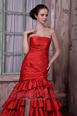 Wine Red Strapless Prom Celebrity Dress Cathedral Train Slit Ruffled