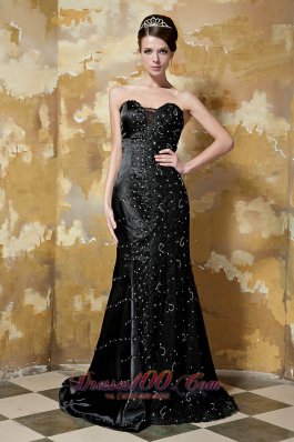 Black Sweetheart Brush Train Taffeta Sequins Prom Dress