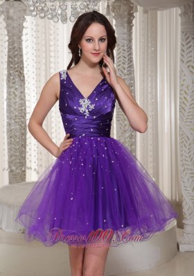 V-neck Purple Organza Homecoming Dress Beaded