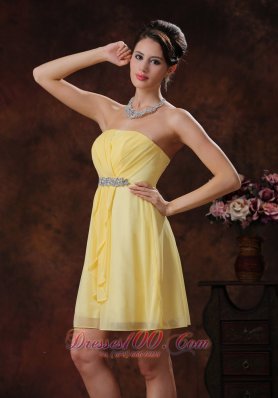 New Arrival Strapless Short Yellow Cocktail Dresses