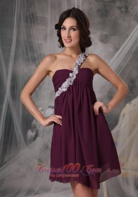 Appliques Trimmed One Shoulder Chiffon Dark Purple Cocktail Dress