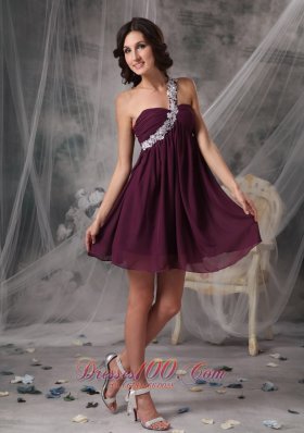 Appliques Trimmed One Shoulder Chiffon Dark Purple Cocktail Dress