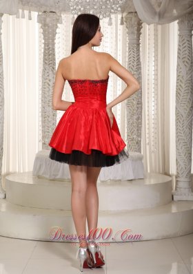 Red Sweetheart Mini-length Graduation Dress Beaded