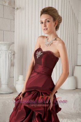 Burgundy Column/Sheath Sweetheart Knee-length Prom Dress