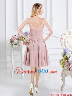 Attractive Scoop Pink A-line Lace and Ruching Bridesmaids Dress Zipper Chiffon Cap Sleeves Knee Length