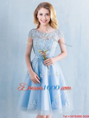 Enchanting Scoop Knee Length Light Blue Court Dresses for Sweet 16 Tulle Short Sleeves Appliques and Bowknot