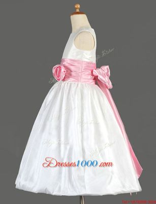 Sophisticated Scoop Sleeveless Taffeta Floor Length Zipper Flower Girl Dress in White for with Bowknot and Hand Made Flower