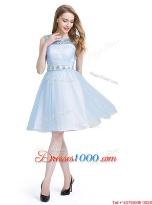 Scoop Sleeveless Knee Length Beading Zipper Dress for Prom with Light Blue