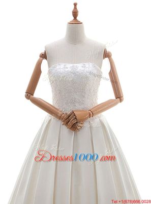 Unique Sleeveless Lace With Train Watteau Train Lace Up Wedding Gown in White for with Lace and Appliques