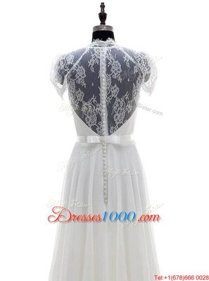 Short Sleeves With Train Lace Clasp Handle Wedding Dress with White Brush Train